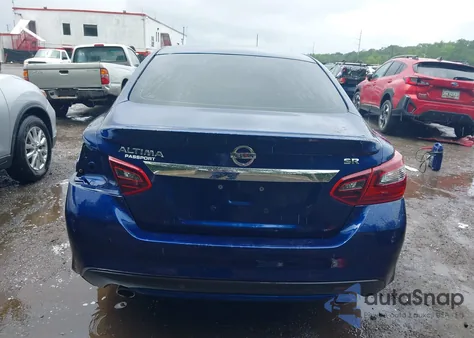 2018 Nissan Altima 2.5 Sr z USA, uszkodzony, nr VIN 1N4AL3AP7JC119856